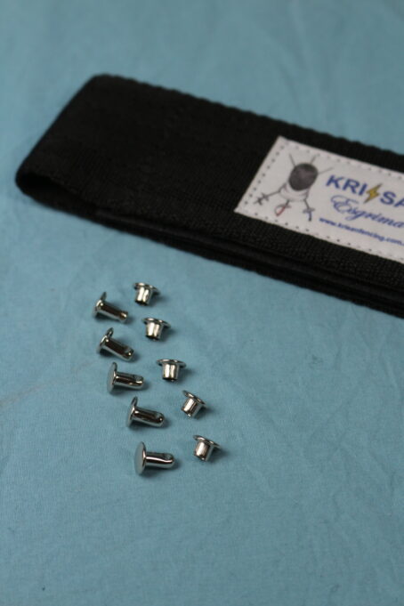 Kit velcro mais rebites - preto - detalhe